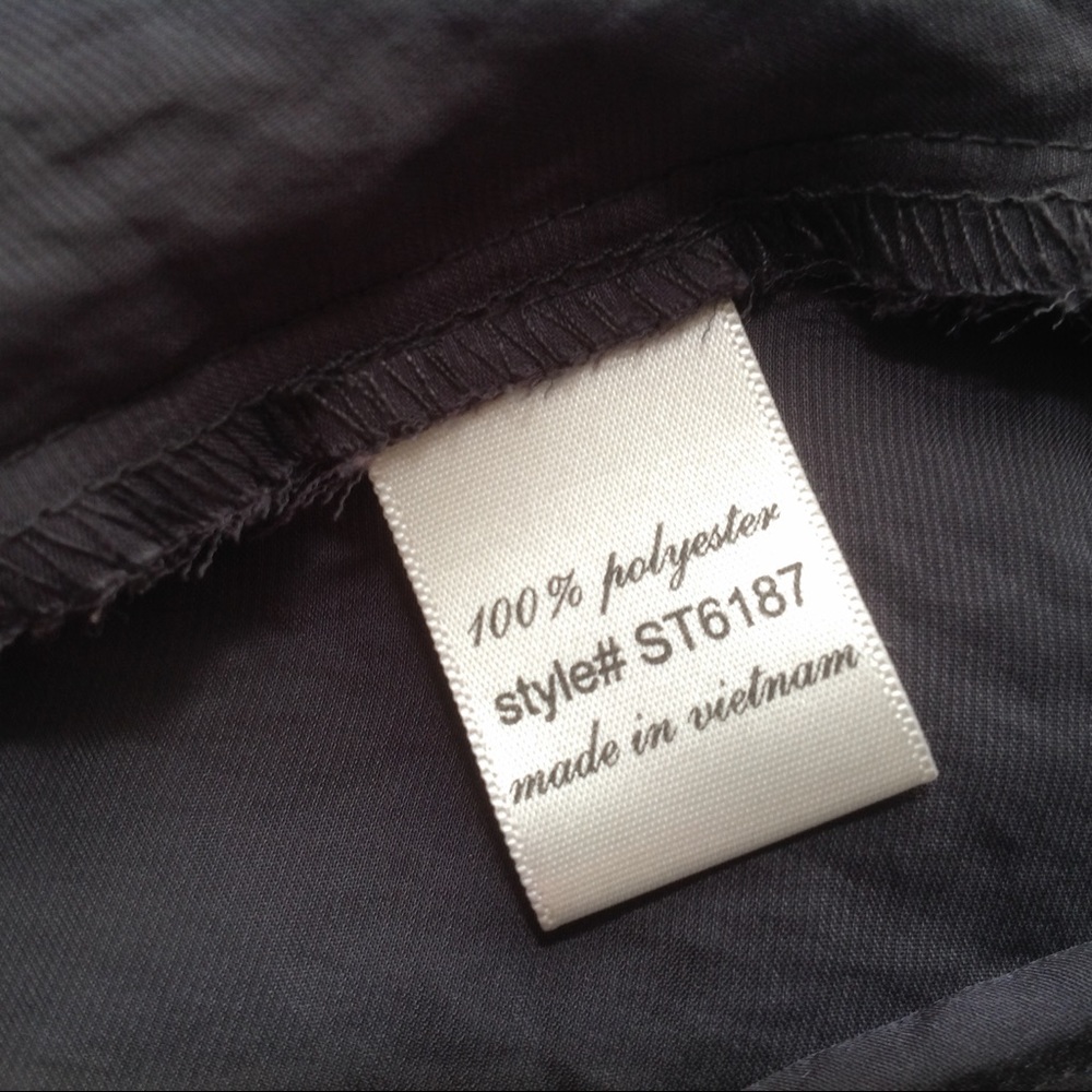 Blouse - Picture 6 of 8